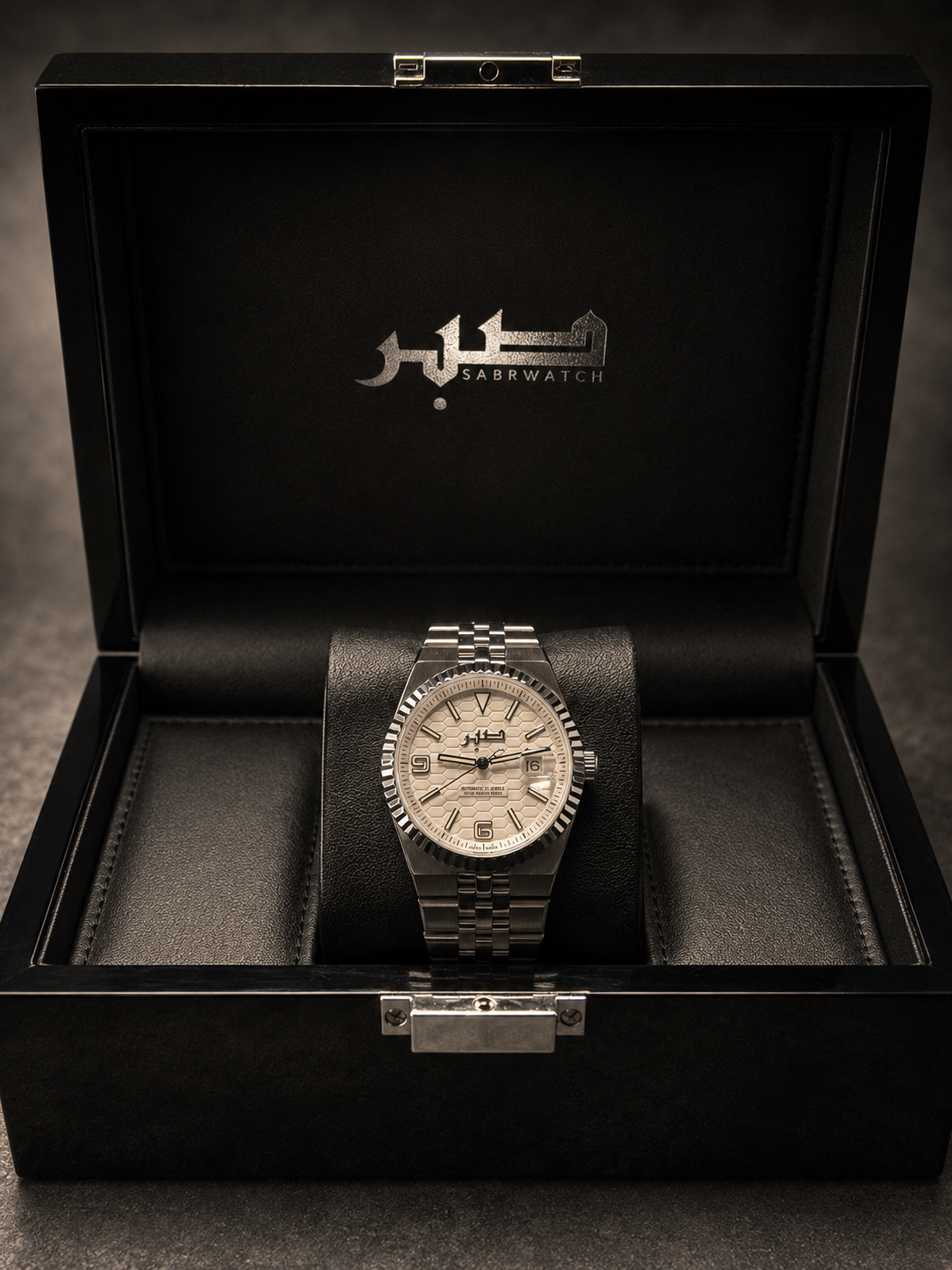 ROYAL HERITAGE SERIES - WHITE